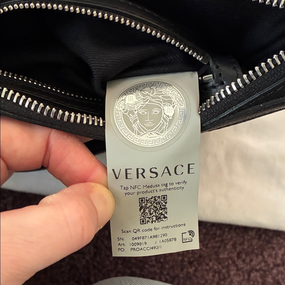 New Versace Black Italian Leather Shoulder mini Hobo Bag w Silver Medusa Charm - Picture 9 of 10